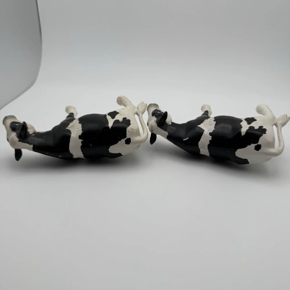 2 Playskool Animals Realistic Holstein Cow Animal Friends Toy Figure 1990 Farm